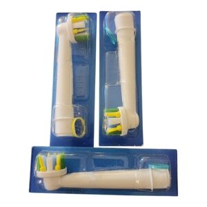 Oral-B Floss Action Replacement Electric Brush Heads - 3 Pack (EB25-3)